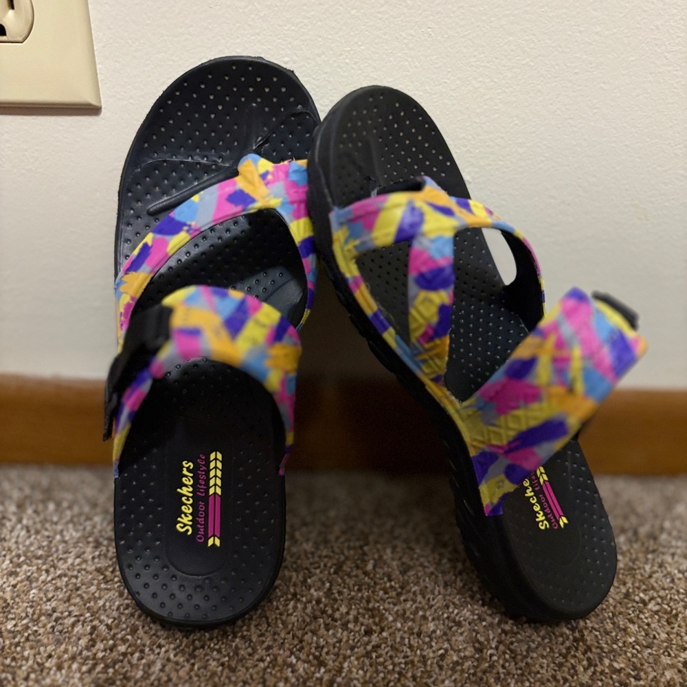 Skechers Black and Multicolor Sandals